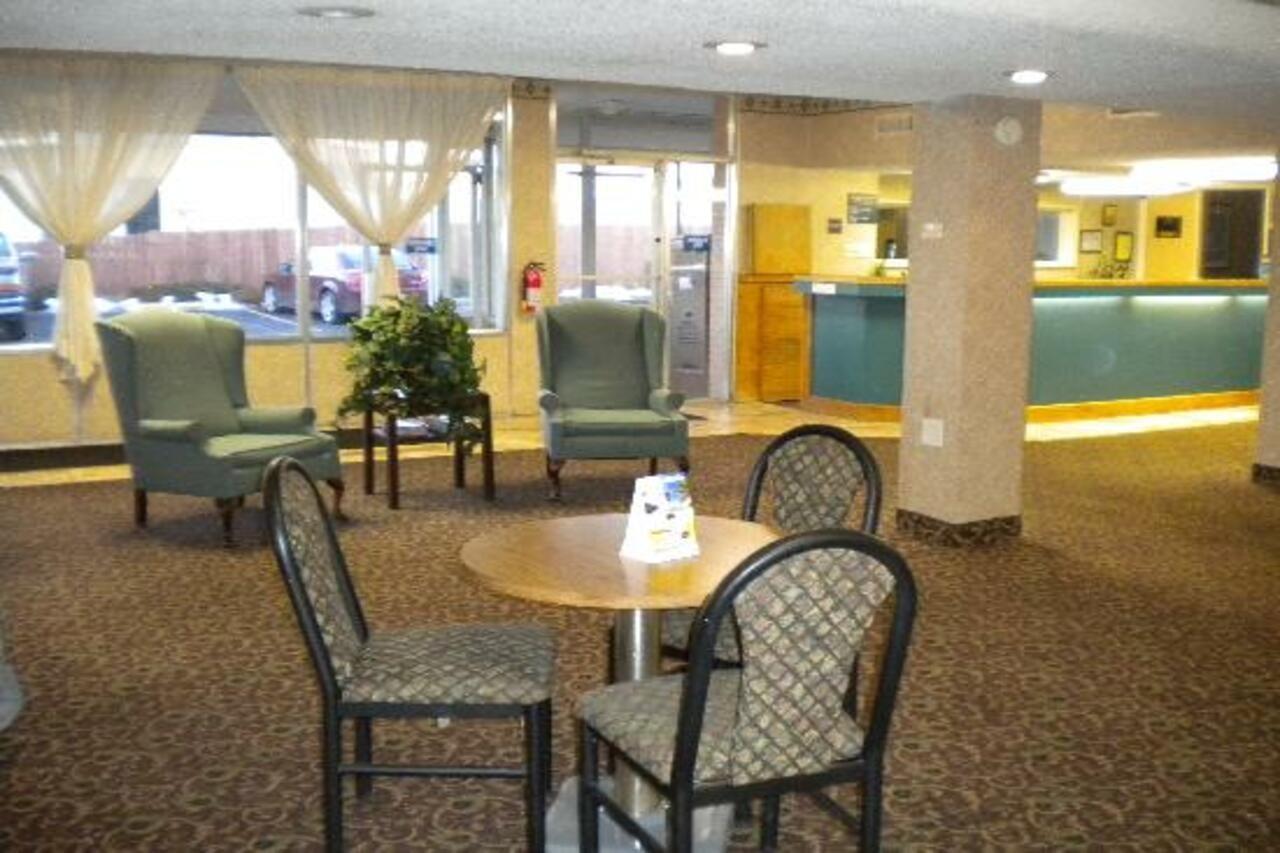 Comfort Suites Cheyenne Exterior photo