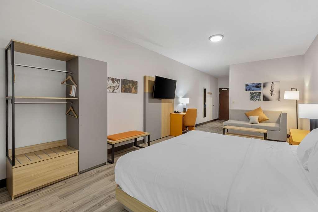 Comfort Suites Cheyenne Room photo