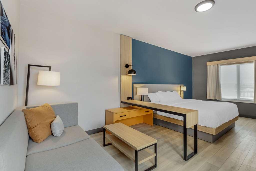 Comfort Suites Cheyenne Room photo